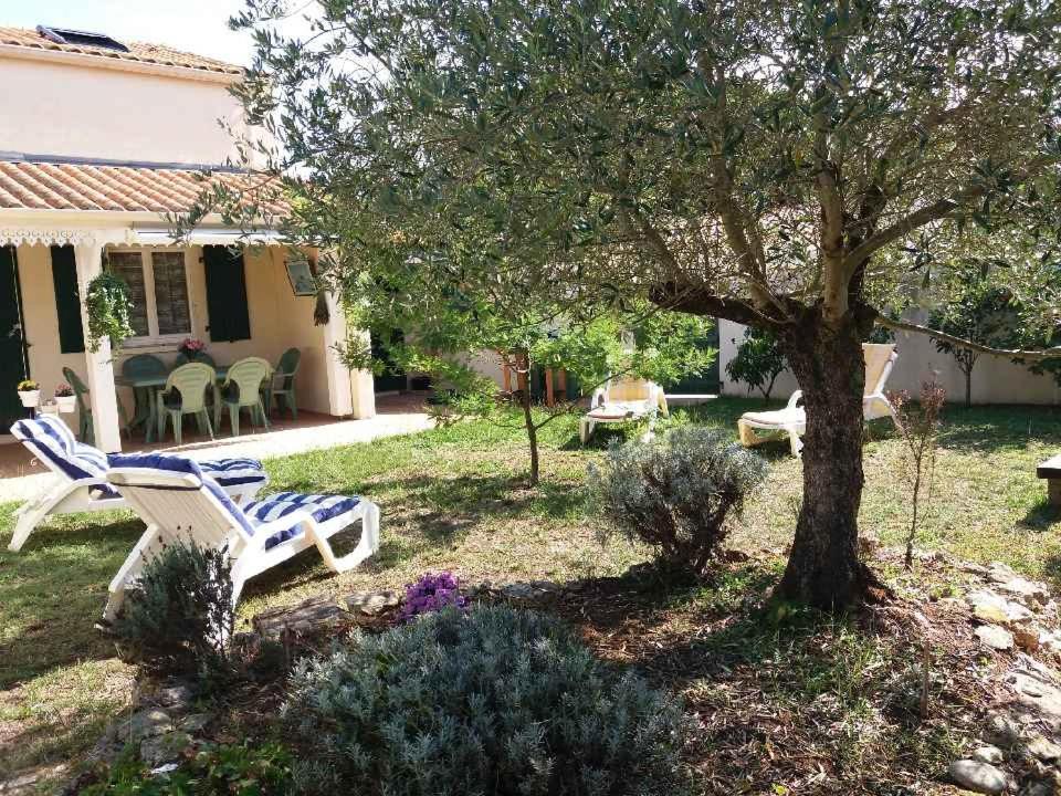 Le Clos De La Plage - Villa Vintage Avec Jardin Privatif- 500M De La Plage - 6 Personnes Долю-д'Олерон Екстер'єр фото